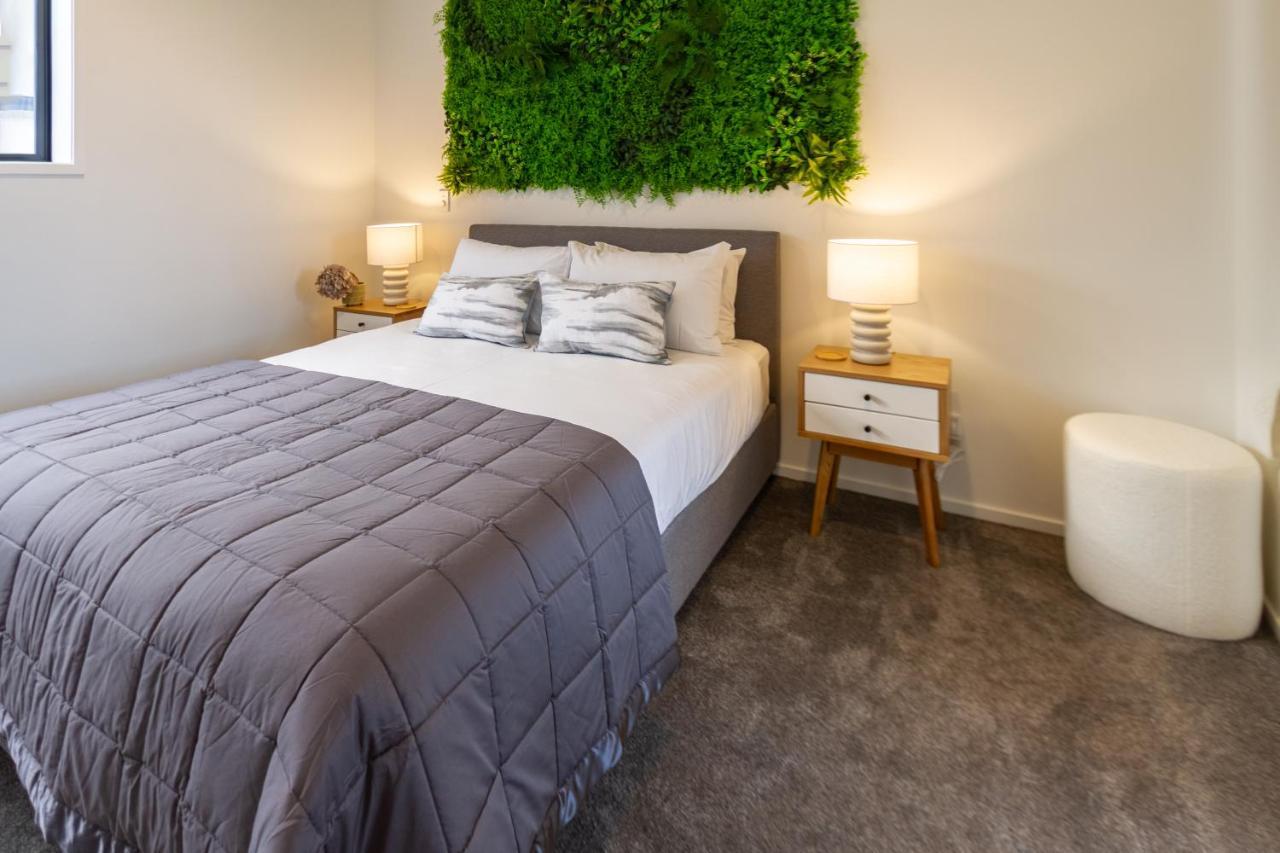 Cashel Street Hideaway 2 Bed 2 Bath Apartment Крайстчърч Екстериор снимка
