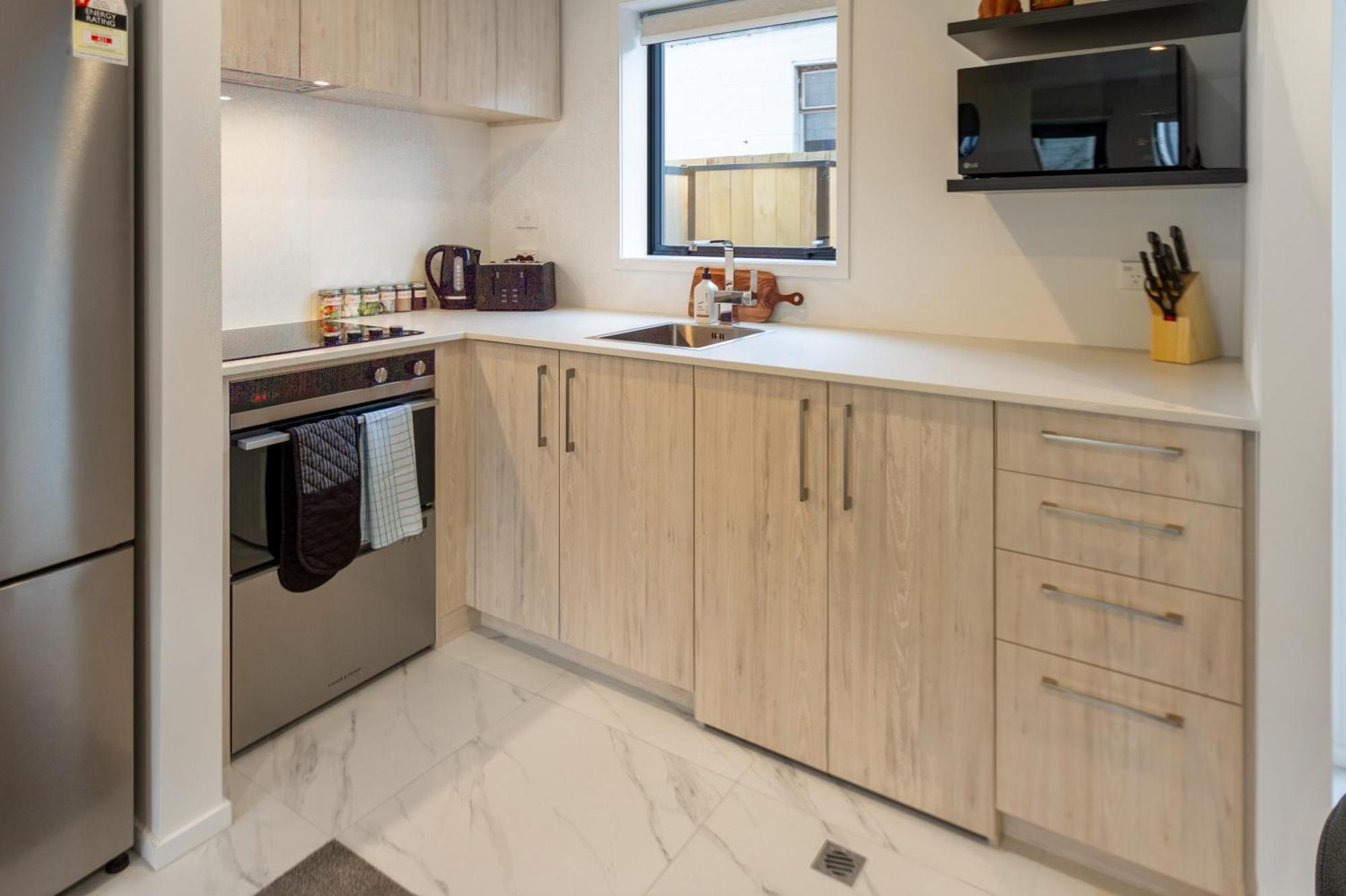 Cashel Street Hideaway 2 Bed 2 Bath Apartment Крайстчърч Екстериор снимка