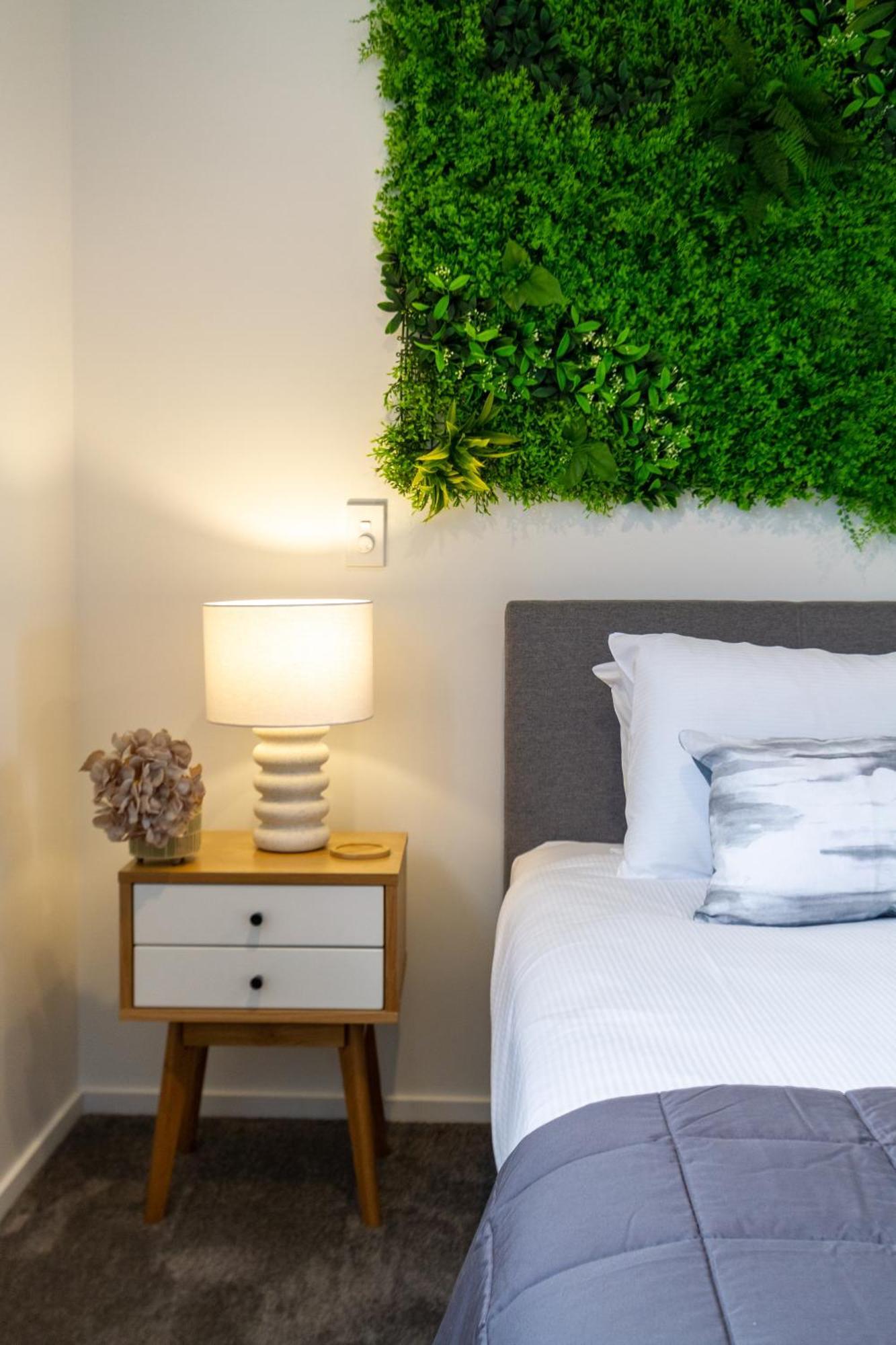 Cashel Street Hideaway 2 Bed 2 Bath Apartment Крайстчърч Екстериор снимка